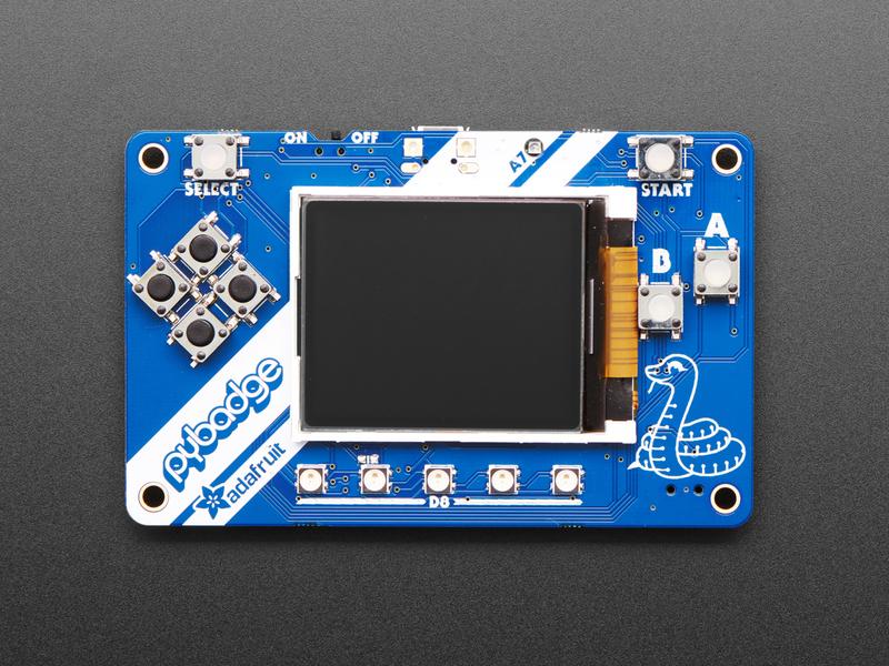 Adafruit PyBadge - портативная игровая консоль